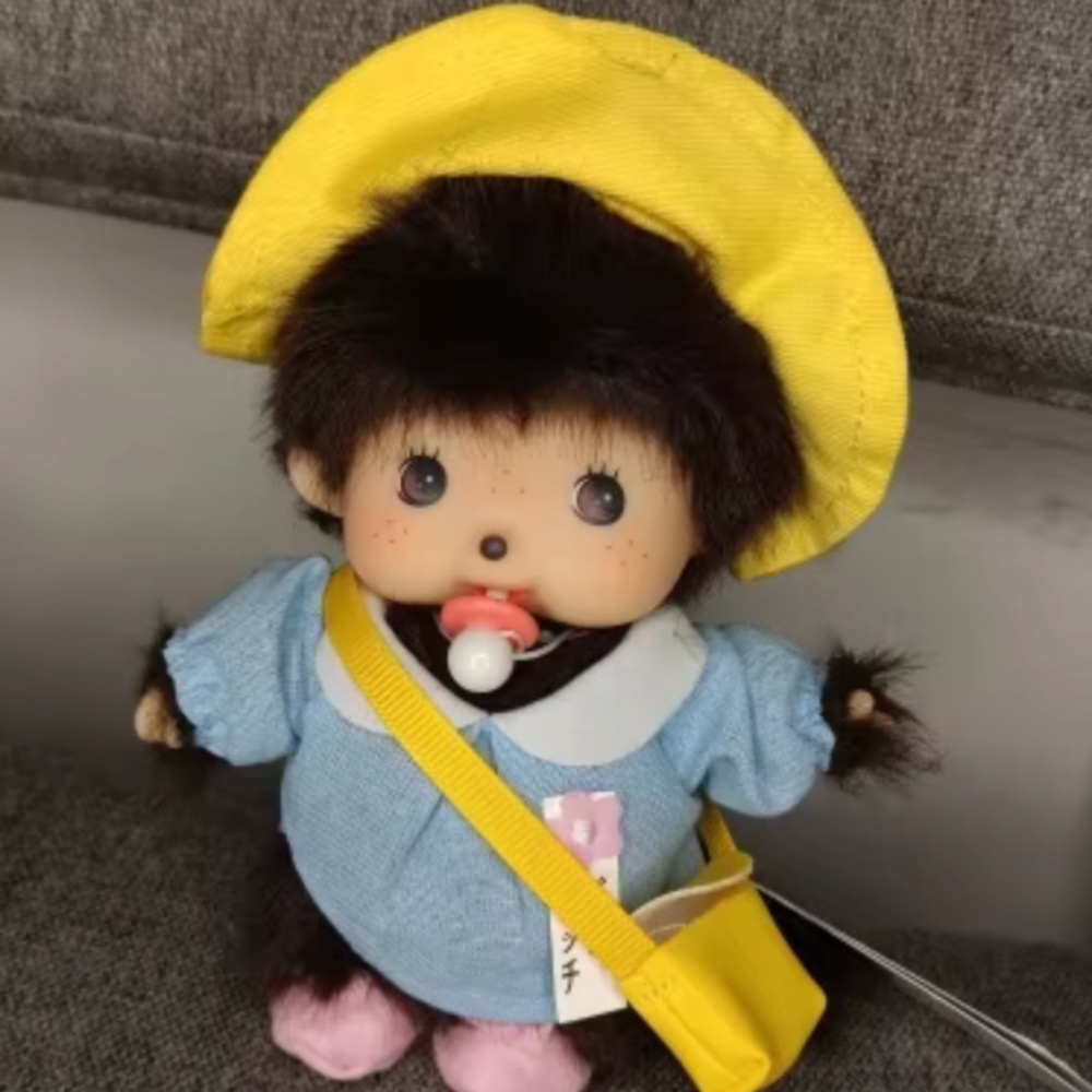 m0nchhichi kindergarten figurine